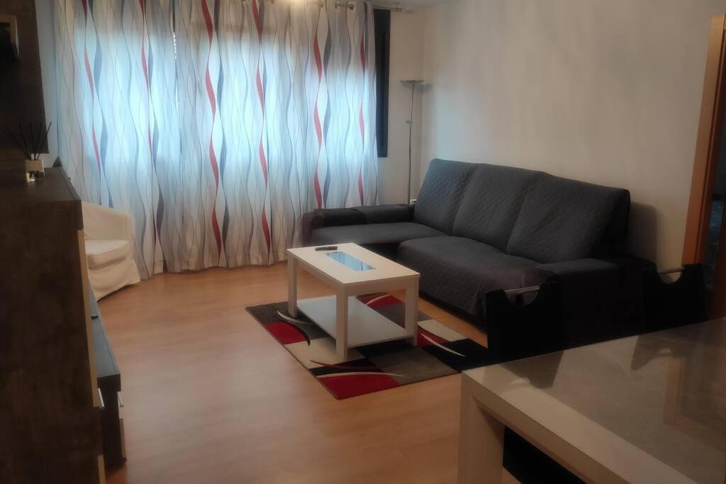 Apartament Piso En El Centro De Solares Zewnętrze zdjęcie